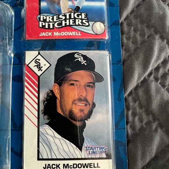NWOT 1993 collectible baseball figure - Picture 3 of 4